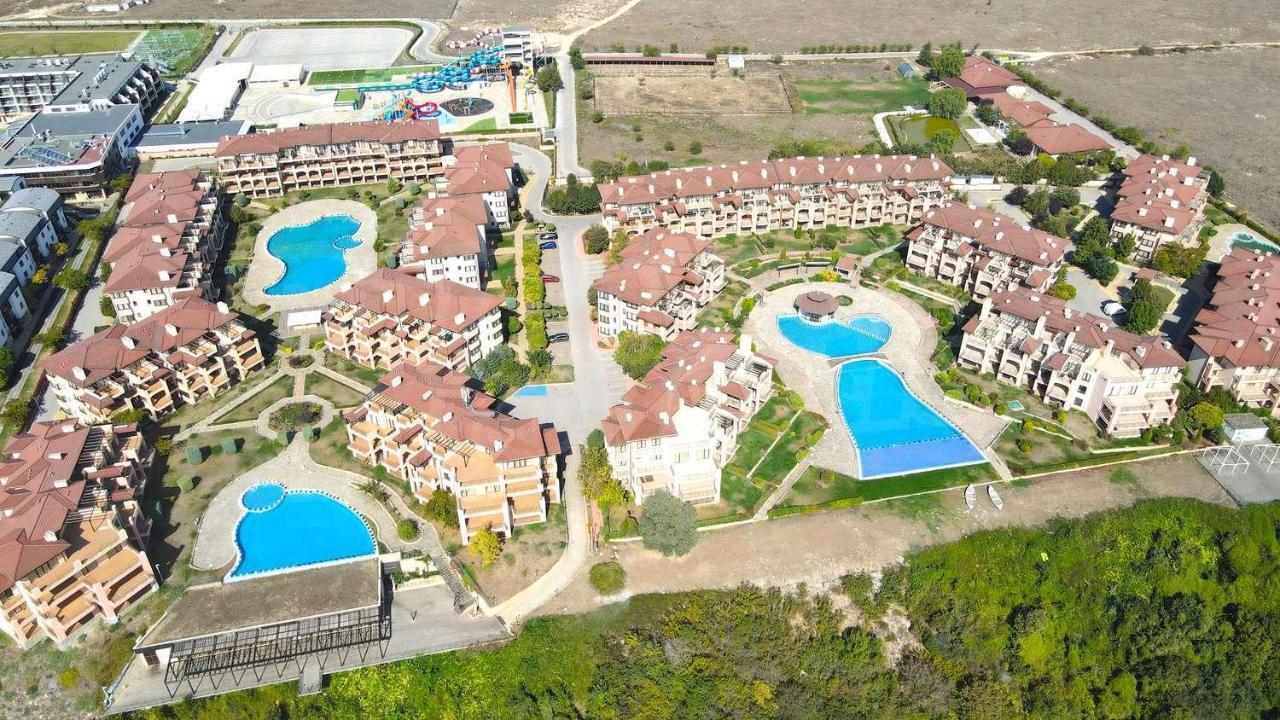 Sea View & Infinity Pool Apartments In Kaliakria Resort Baltjik Exteriör bild